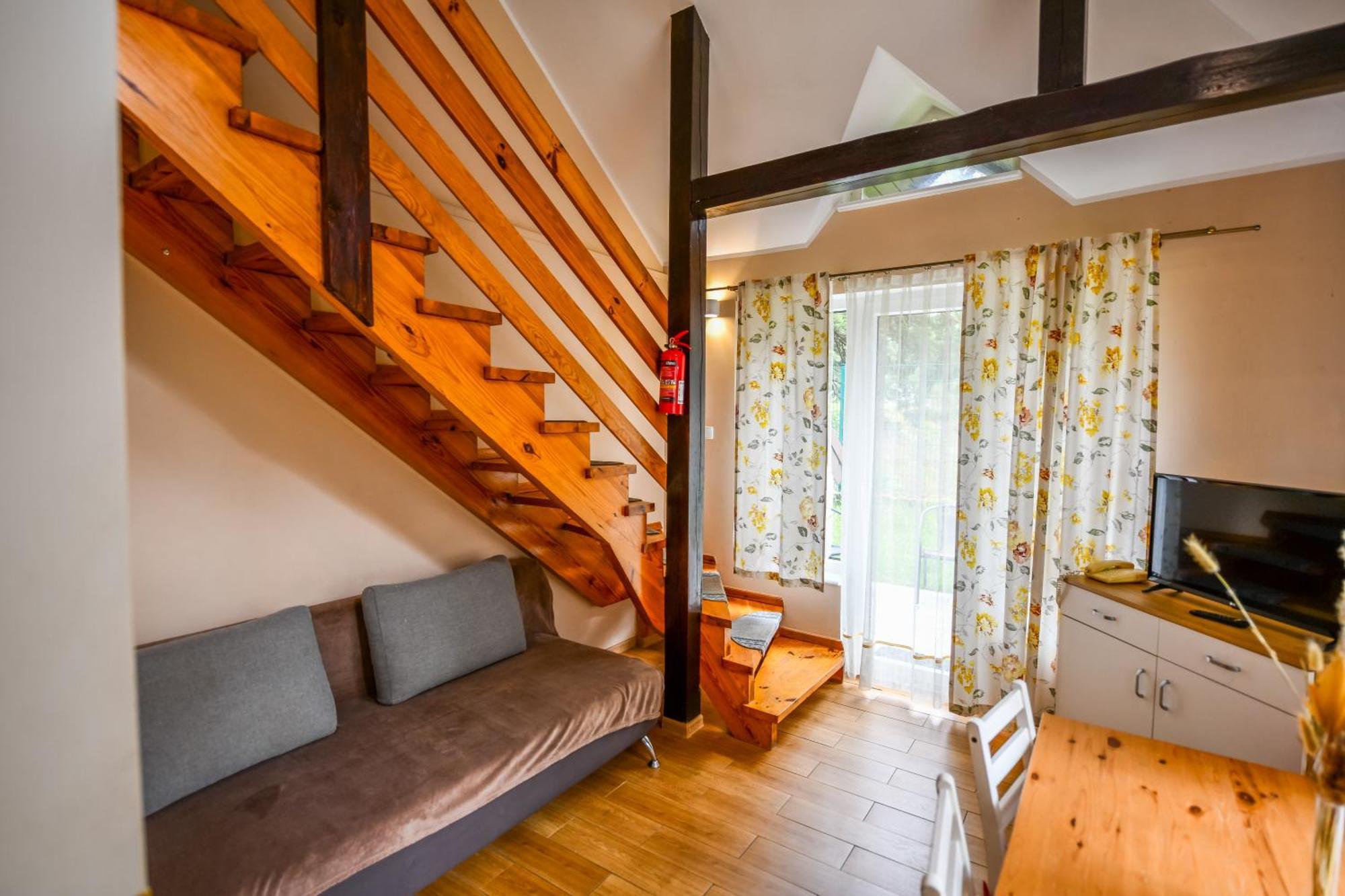 Forest Family Resort - Domki Caloroczne Ustka Eksteriør billede