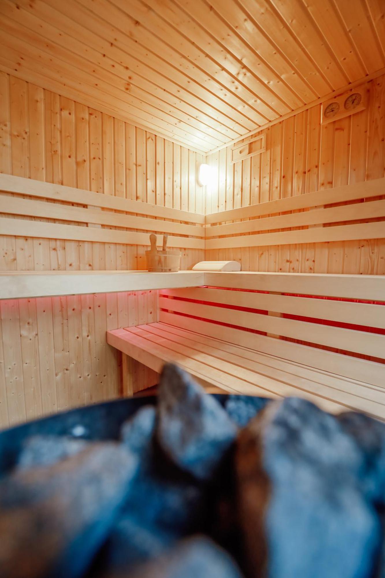 Forest Family Resort - Domki Caloroczne Ustka Eksteriør billede