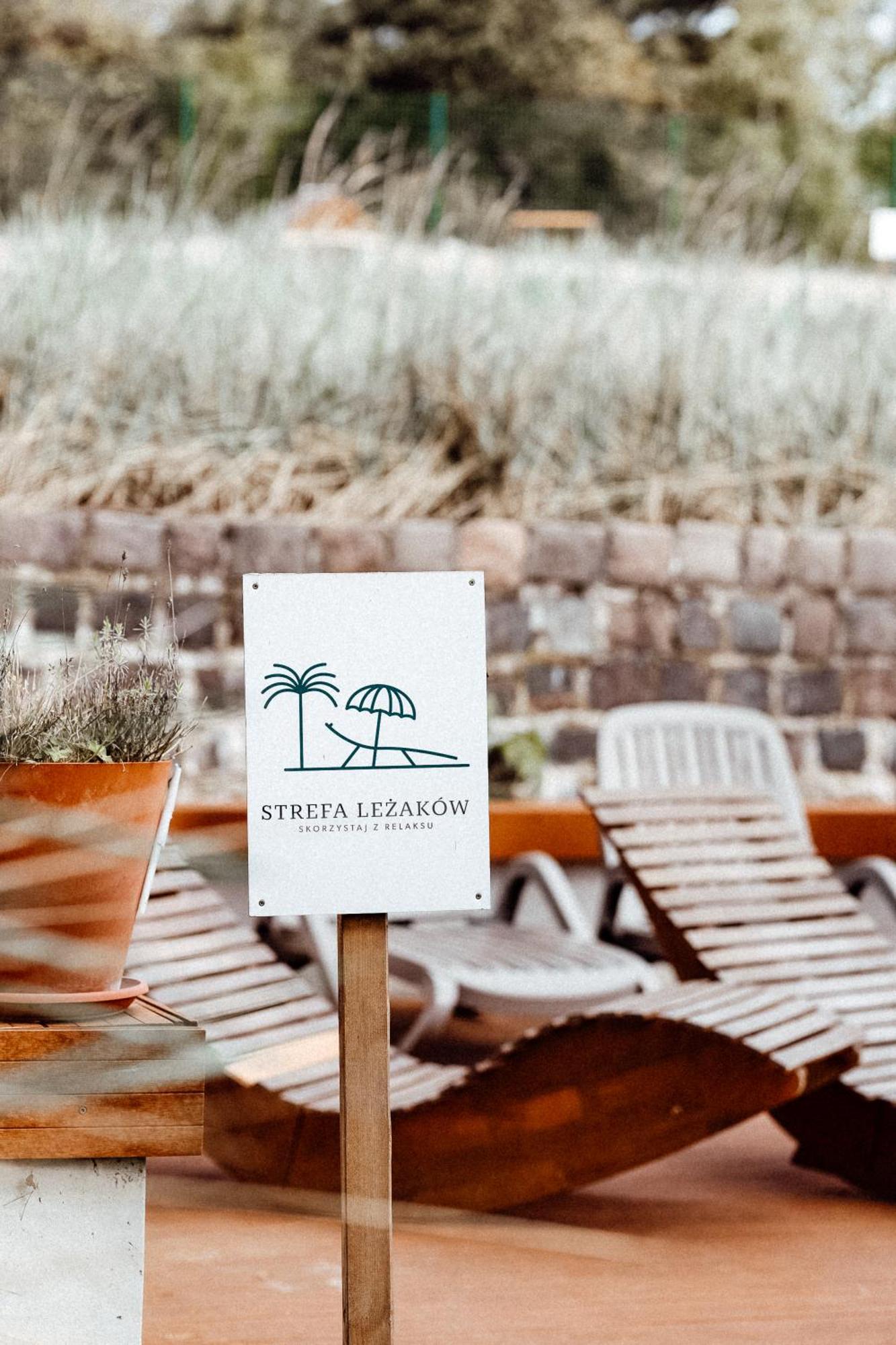 Forest Family Resort - Domki Caloroczne Ustka Eksteriør billede