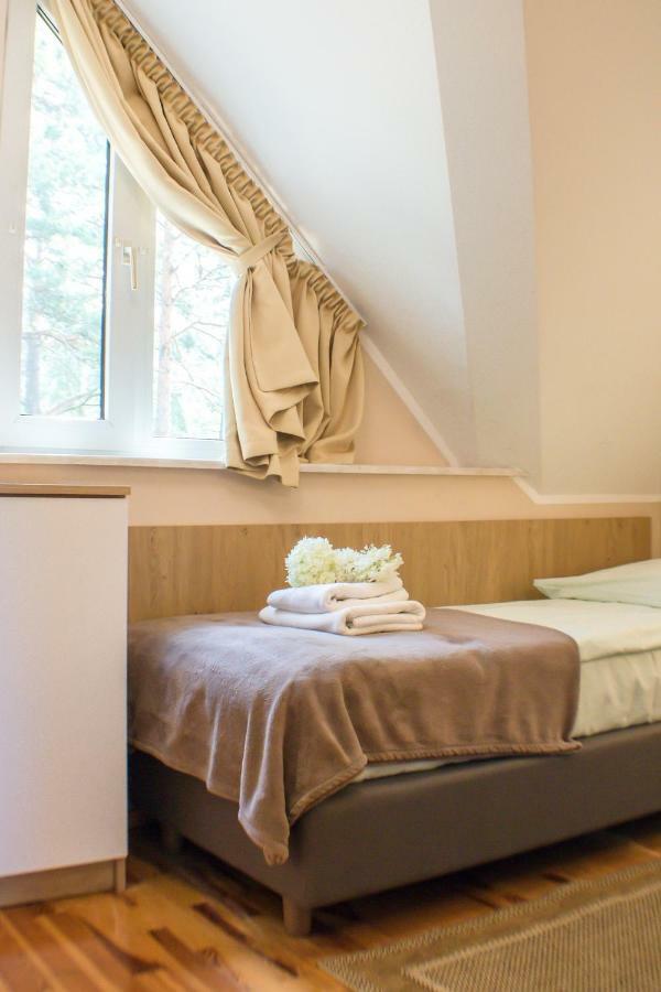 Forest Family Resort - Domki Caloroczne Ustka Eksteriør billede